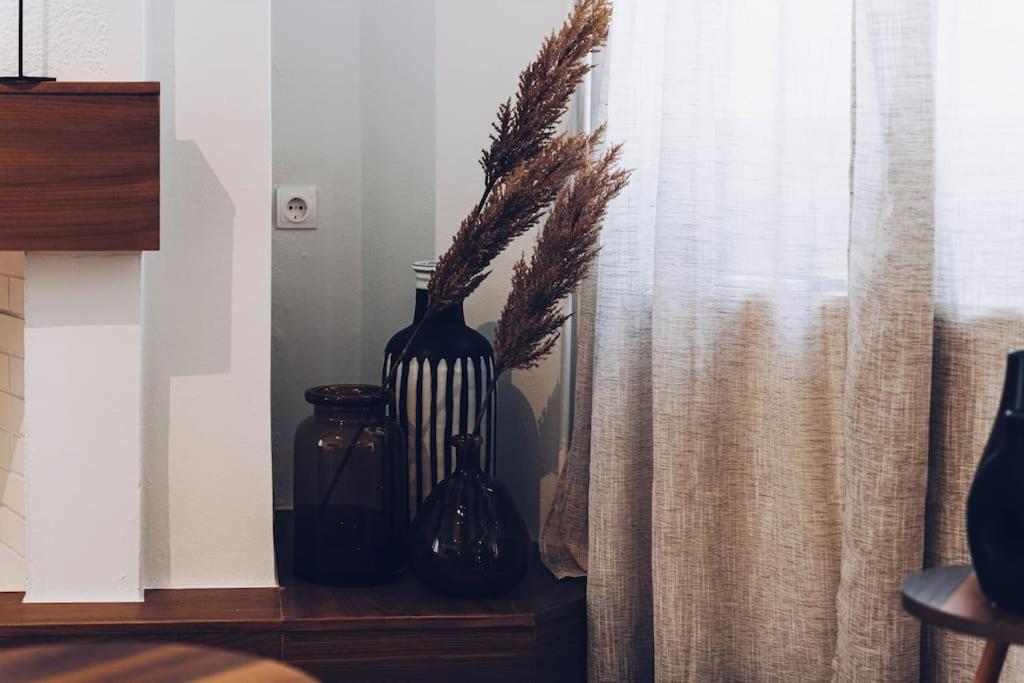 The Repose Aesthetic Apt. R2 Apartment Heraklion  Bagian luar foto