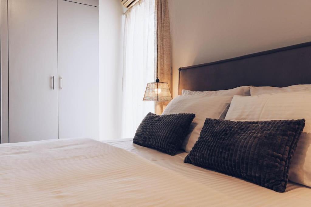The Repose Aesthetic Apt. R2 Apartment Heraklion  Bagian luar foto