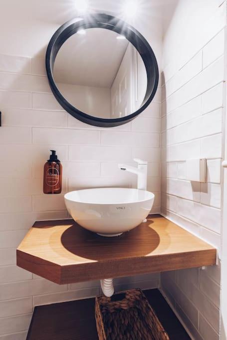 The Repose Aesthetic Apt. R2 Apartment Heraklion  Bagian luar foto